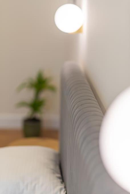 Fabrica Apartments 11 คลูจ-นาโปกา ภายนอก รูปภาพ