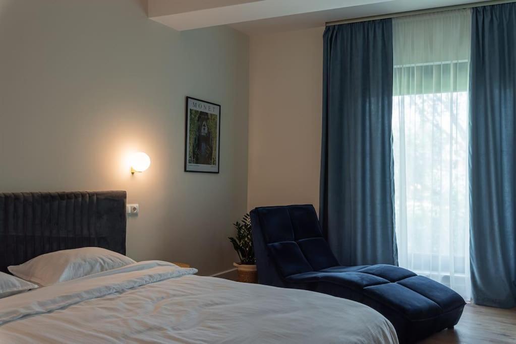 Fabrica Apartments 11 คลูจ-นาโปกา ภายนอก รูปภาพ